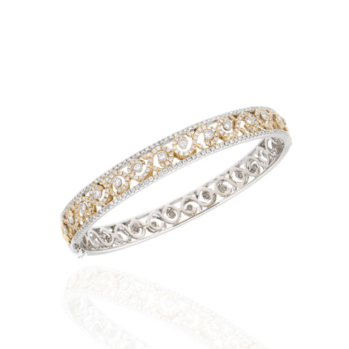 Charming Diamond Vine Bangle In 18k Gold