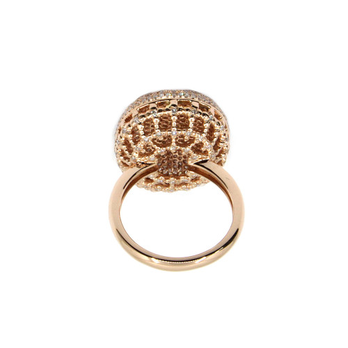 Oval Diamond & Gold Cluster Ring